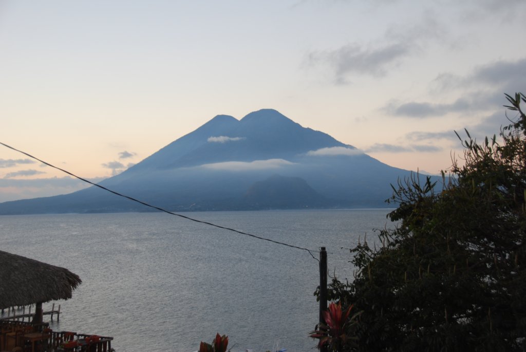 volcanautourdulac.jpg