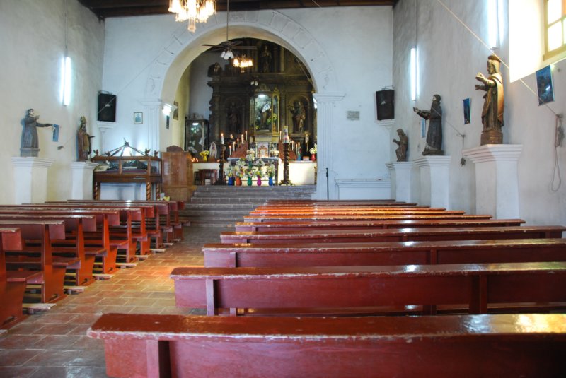 petiteglisedesanantonio.jpg