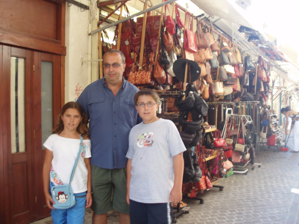 Une photo de l'album « Crète 2006 » sur le site web de la famille Ratté.