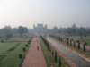 undernierregardenarrireavantdapprocherletajmahal_small.jpg