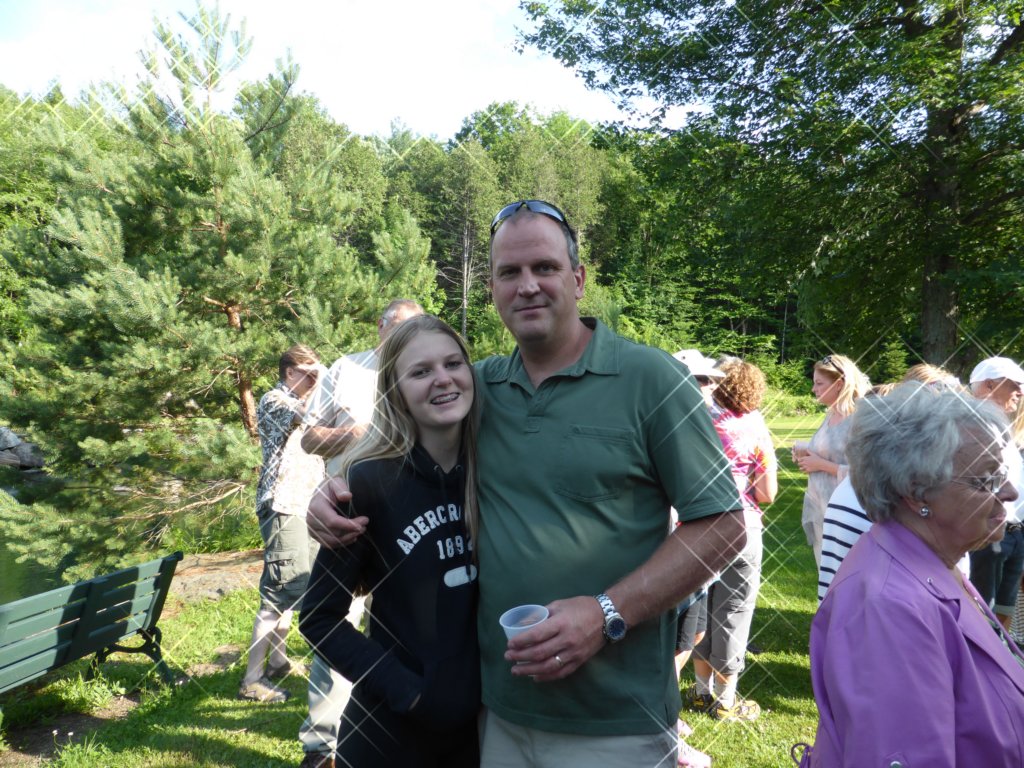 Une photo de l'album « Réunion Bouret 5 juillet 2014 » sur le site web de la famille Ratté.