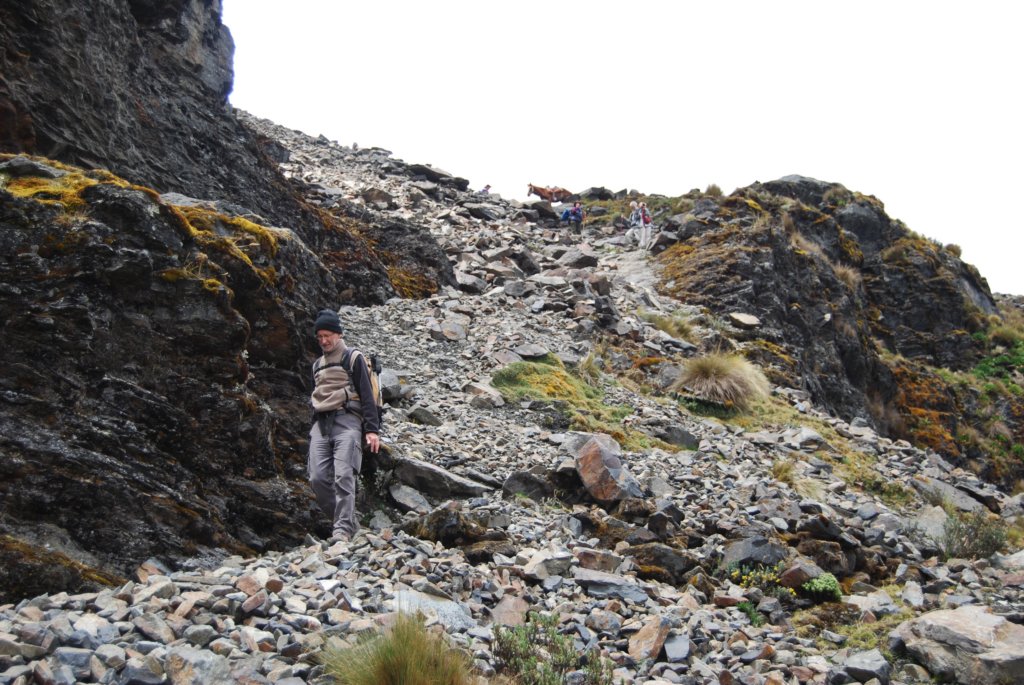 sentiertypiquededescente.jpg