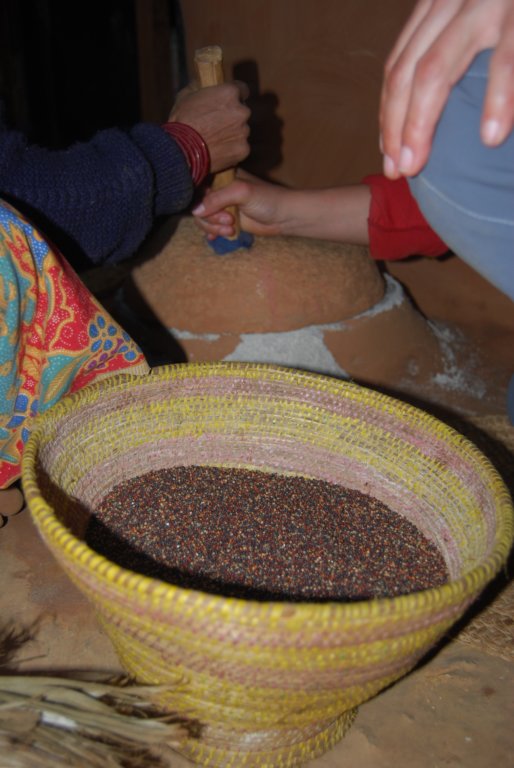 Une photo de l'album « Autour de Pokara » sur le site web de la famille Ratté.