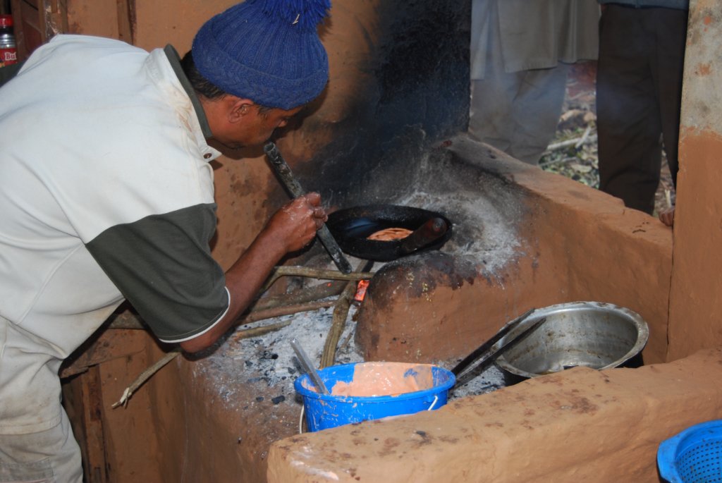 Une photo de l'album « Autour de Pokara » sur le site web de la famille Ratté.