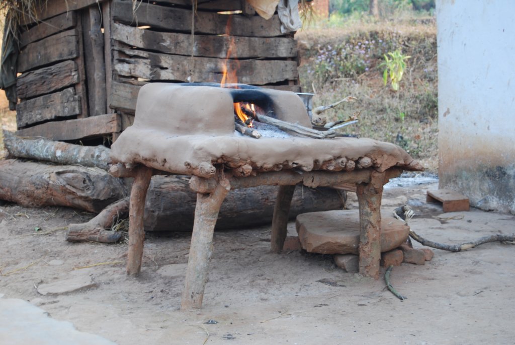 Une photo de l'album « Autour de Pokara » sur le site web de la famille Ratté.